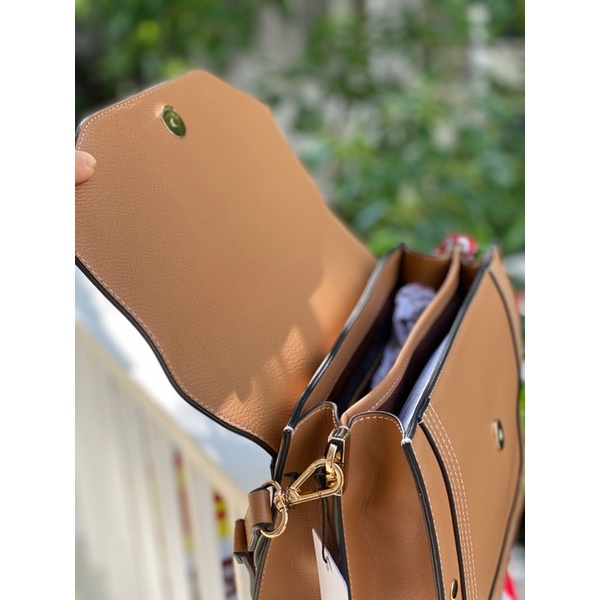 Túi Love Moschino auth sale