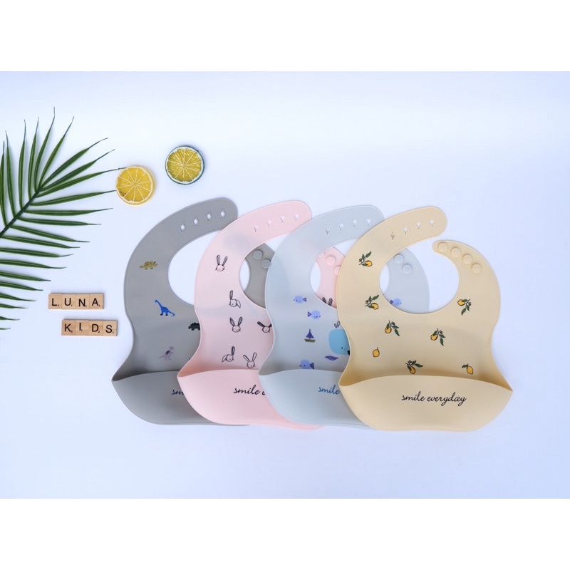Yếm ăn dặm silicon có máng Muslintree cho bé trai, bé gái, không bám bẩn mềm nhẹ - LunaKids [Ảnh thật]