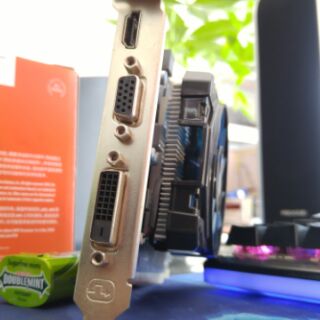 Card màn hình 2G His R7 240