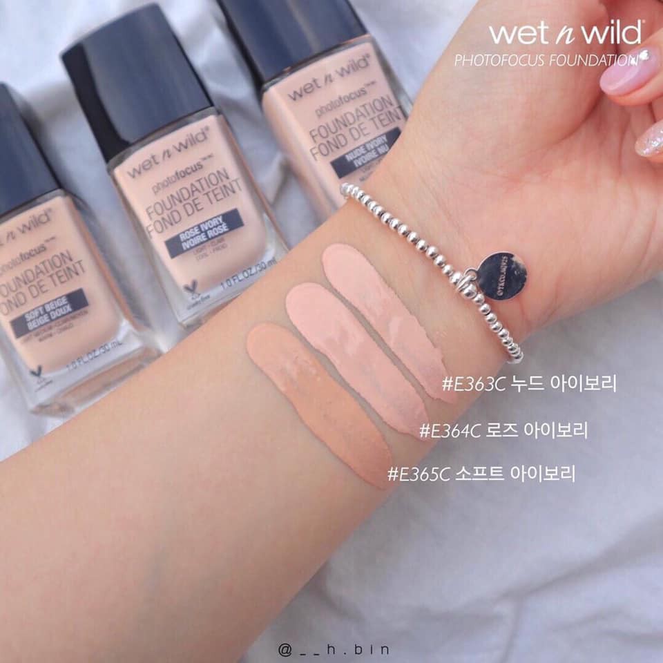 Kem nền Wet n Wild Photofocus