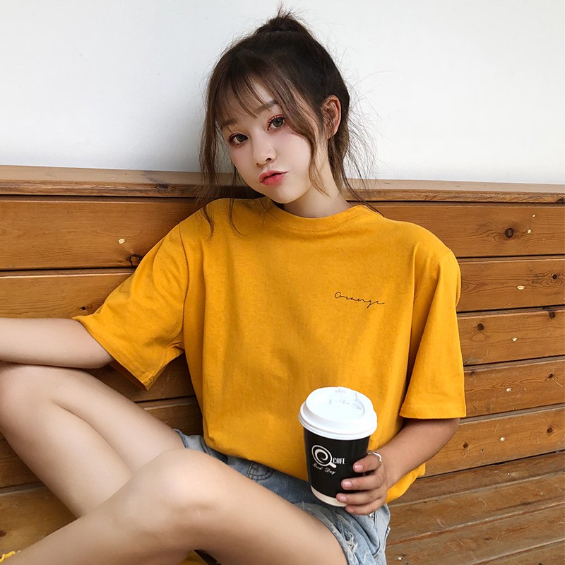 Áo thun tay ngắn form rộng theo phong cách Hàn Quốc