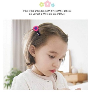 Kẹp tóc bé gái