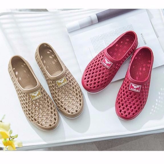 Giày crocs nhựa đế mềm chống trượt thời trang cho cặp đôi