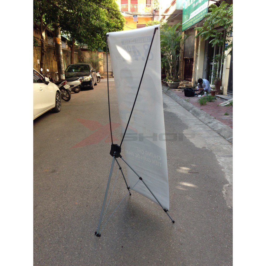 Standee khung chữ X cường lực Xshop nhập khẩu chính hãng 0.6x1.6m