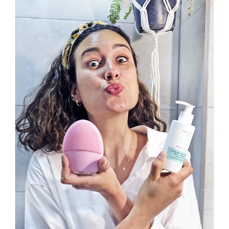 [Tặng quà trong deal sốc] Gel rửa mặt Numee Glow Up làm sáng, phục hồi da 150ML