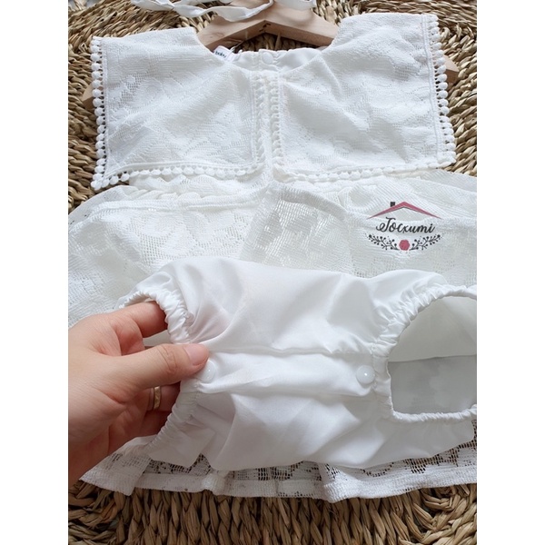 Body váy ren trắng cổ vuông viền ren bi cao cấp - Tocxumi