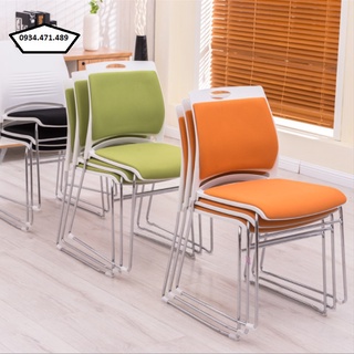 Ghế xếp giá rẻ đa năng ngồi bàn bàn hoặc cafe có nệm lót ngồi êm GHP054