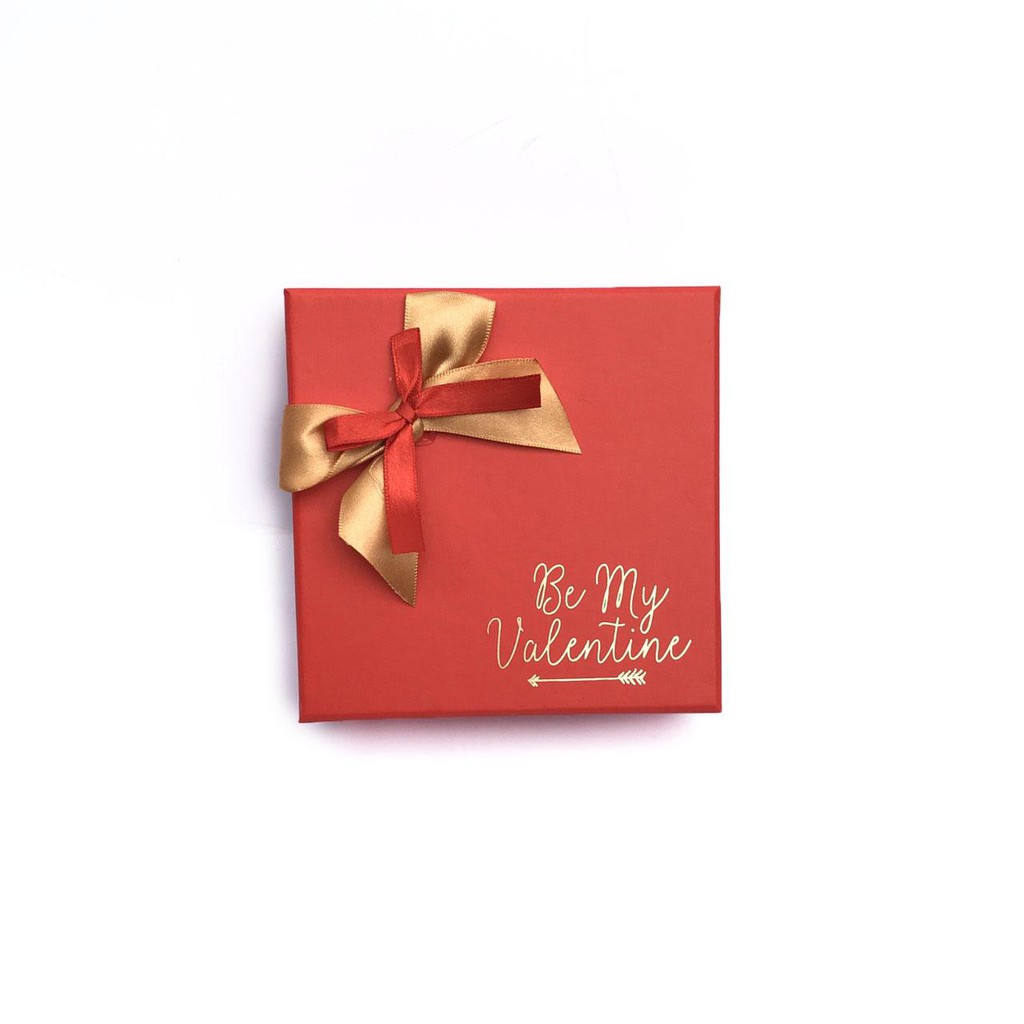 Hộp quà tặng đựng chocolate ngày Valentine kích thước 12x12x4cm