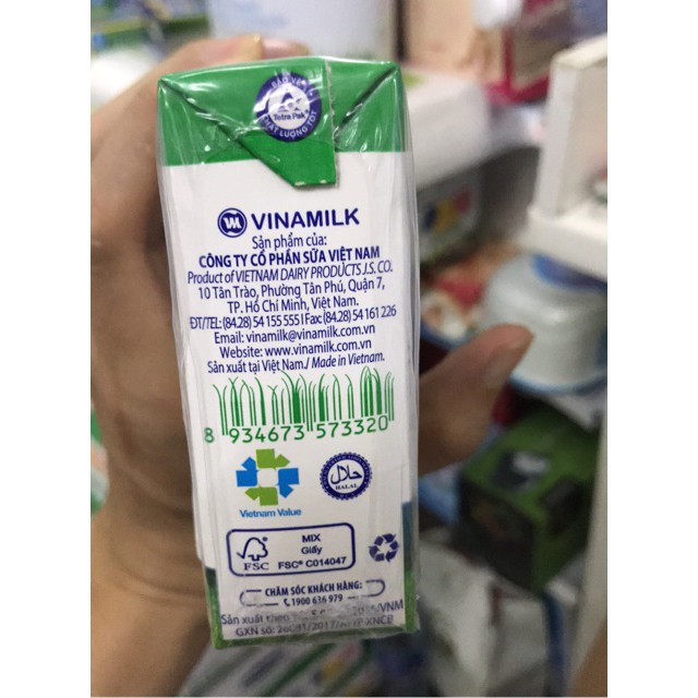 Thùng sữa tươi Vinamilk 100% 110ml date mới