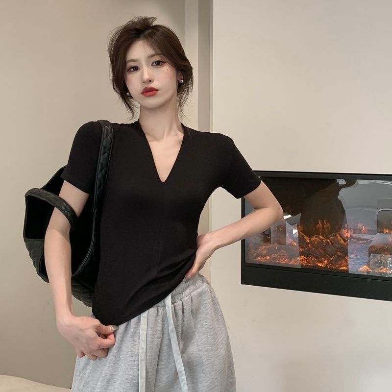 Áo Thun Tay Ngắn Cổ Chữ v Dáng Ôm Co Giãn Phong Cách Retro Thời Trang Cho Nữ
