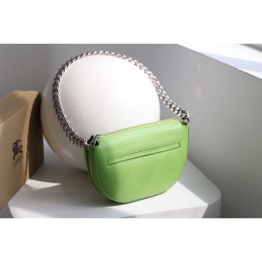 Túi Burberry kẹp nách new sz24cm hàng fullbox 6 mầu trơn 1 mầu kẻ bbr chất liệu vải thô bóng