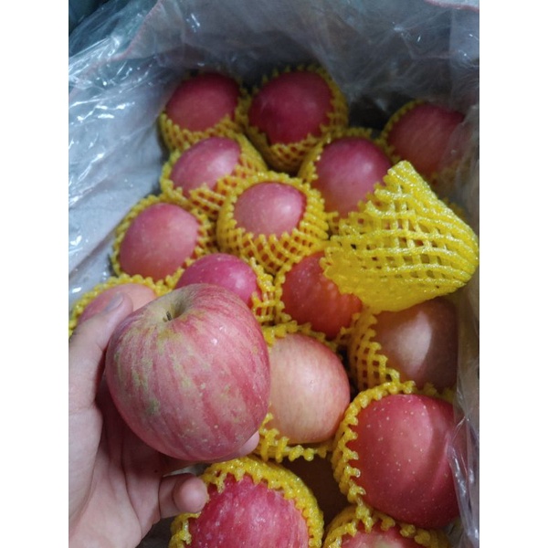 Táo đỏ giòn ngọt 800g