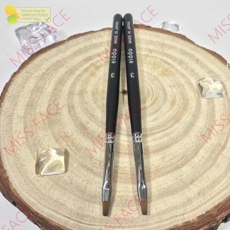Cọ bản vuông Eiddo