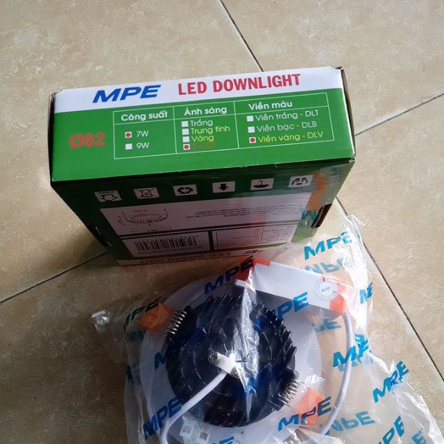 ÂM TRẦN MPE 7W 3 màu(mua 10 tặng 1)