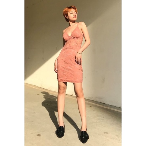 Đầm ren hai dây Haute Monde