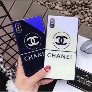 Ốp kính cường lực Channel hộp phấn