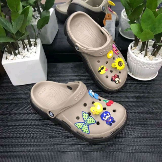 Sục nâu đế đen kèm6jb 🤭🤭🤭
