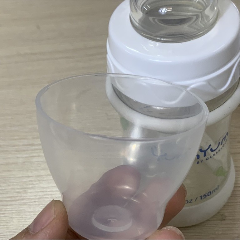 Bình sữa thủy tinh Hàn Quốc Glasslock dung tích 150ml IG598
