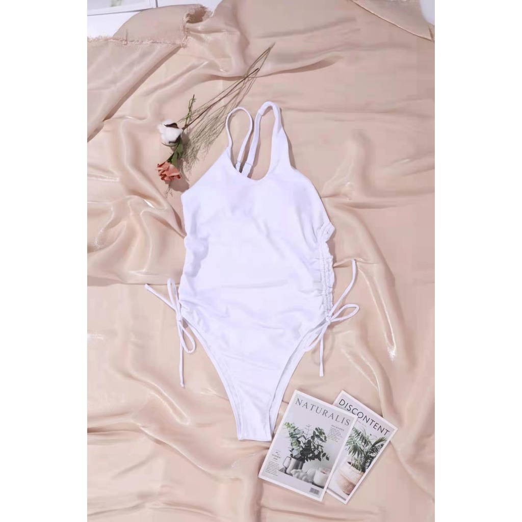Bộ đồ bơi một mảnh hở vai màu trắng thời trang quyến rũ cho nữ | BigBuy360 - bigbuy360.vn