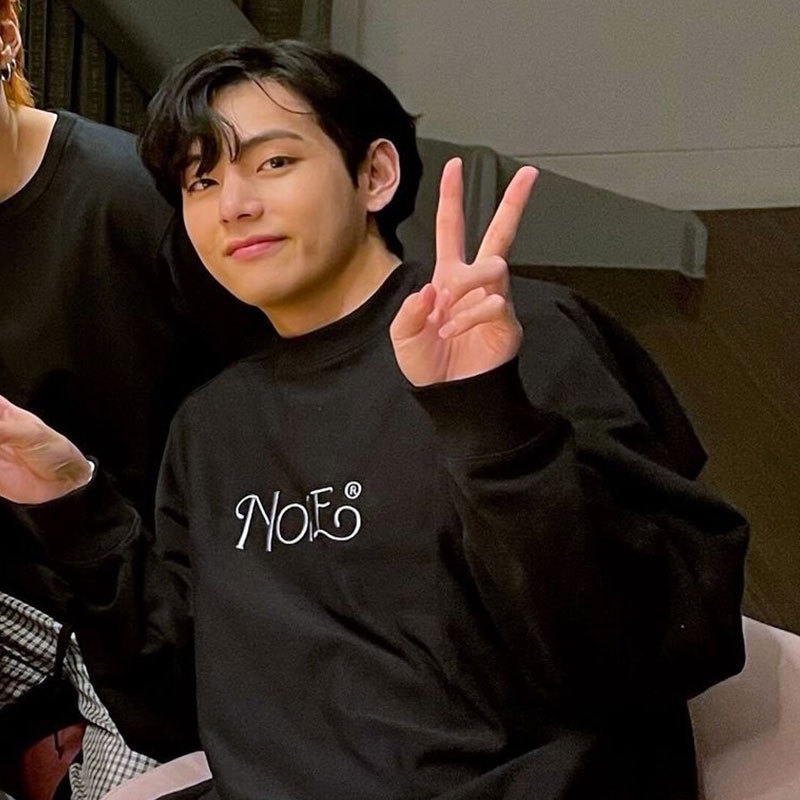 Áo Sweater Cotton Cổ Tròn Tay Dài Dáng Rộng KPOP BTS SUGA V Same 2022