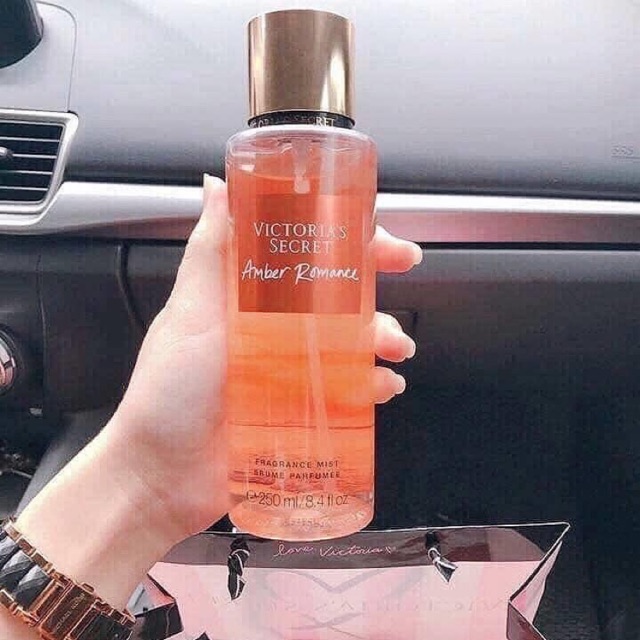 🌺🌿🍃XỊT THƠM BODY VICTORIA SECRET AMBER ROMANCE 250ml