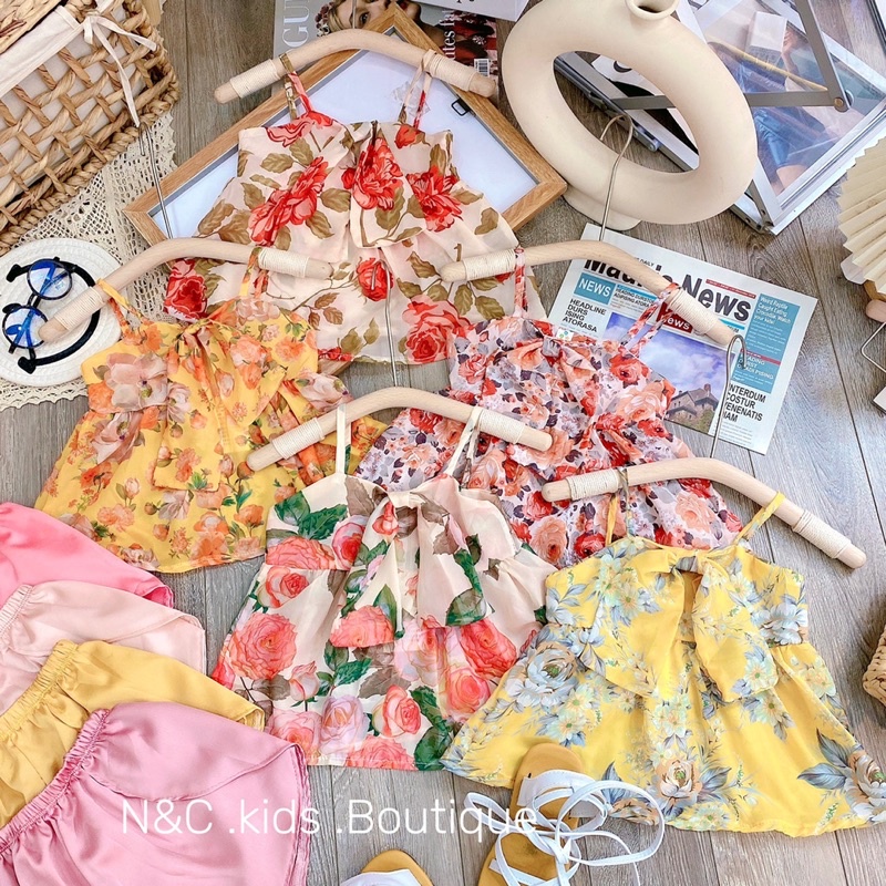 Set áo von tơ quần lụa cho bé gái