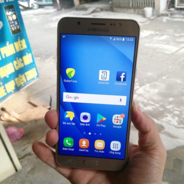 Điện thoại samsung galaxy j7 (2016)