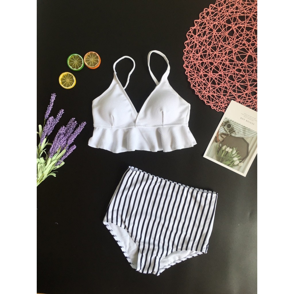 Bikini cúp ngực viền bèo họa tiết (cho đôi bạn) | BigBuy360 - bigbuy360.vn