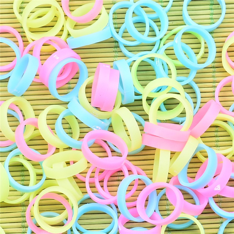 Nhẫn Silicon Dạ Quang Chống Trượt Dễ Thương Cá Tính