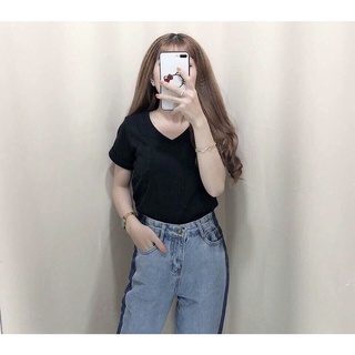 Áo thun trơn cổ tim túi nhỏ