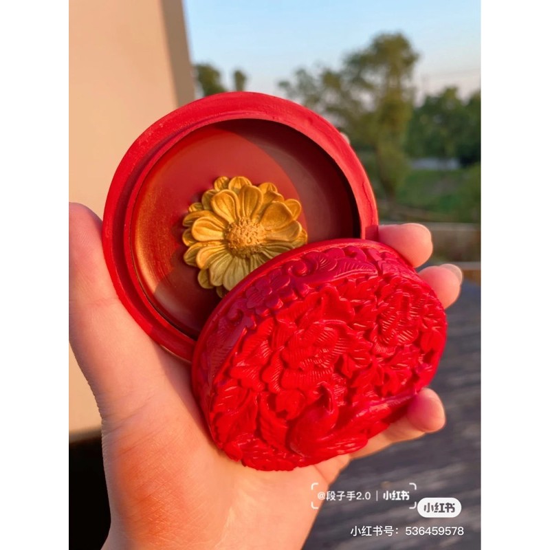 son kem má hồng kem băts sáng handmade khắc hoa cổ trang