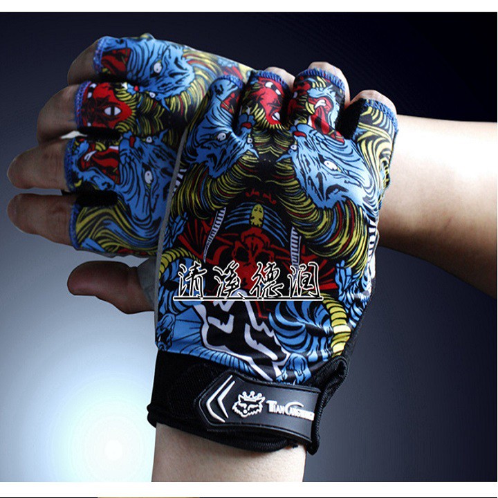 Găng tay hình xăm cực chất - Găng tay thể thao - găng ty tập gym