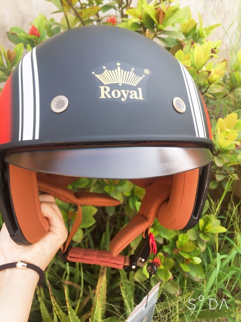 Mũ bảo hiểm 3/4 royal m139 kính âm kẻ đỏ bảo hành 12 tháng tặng balo dây rút