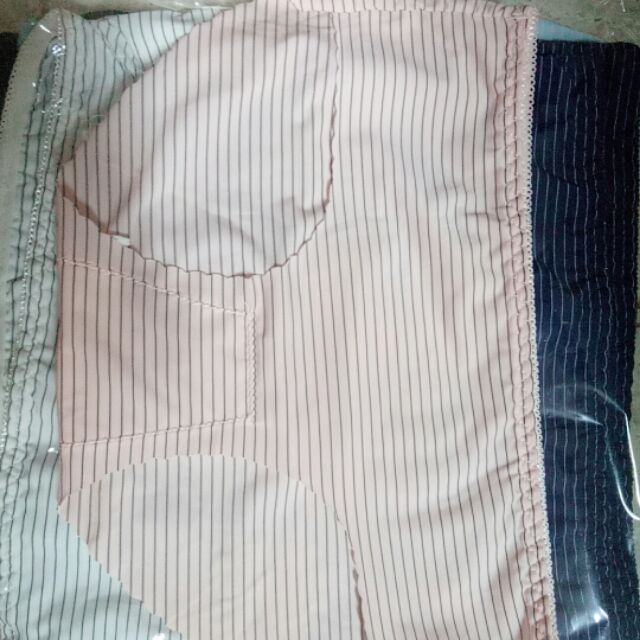 Áo ngực...