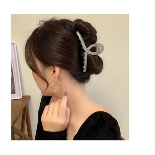 Kẹp Tóc Nữ Hình Cá Mập Xinh Xắn