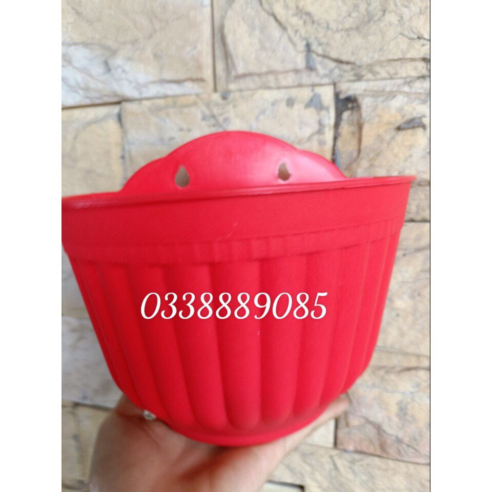 chậu ốp tường vân sọc hàng dày đẹp và có sẵn ạ