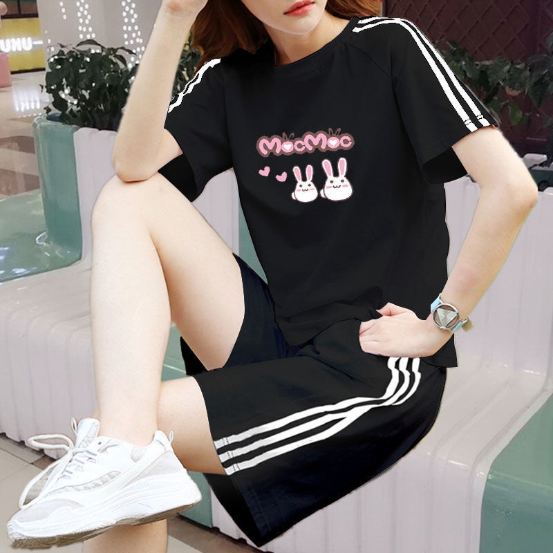 Bộ đồ thể thao hai món áo thun tay ngắn dáng rộng bằng vải cotton thời trang mùa hè hàng mới dành cho bạn nữ