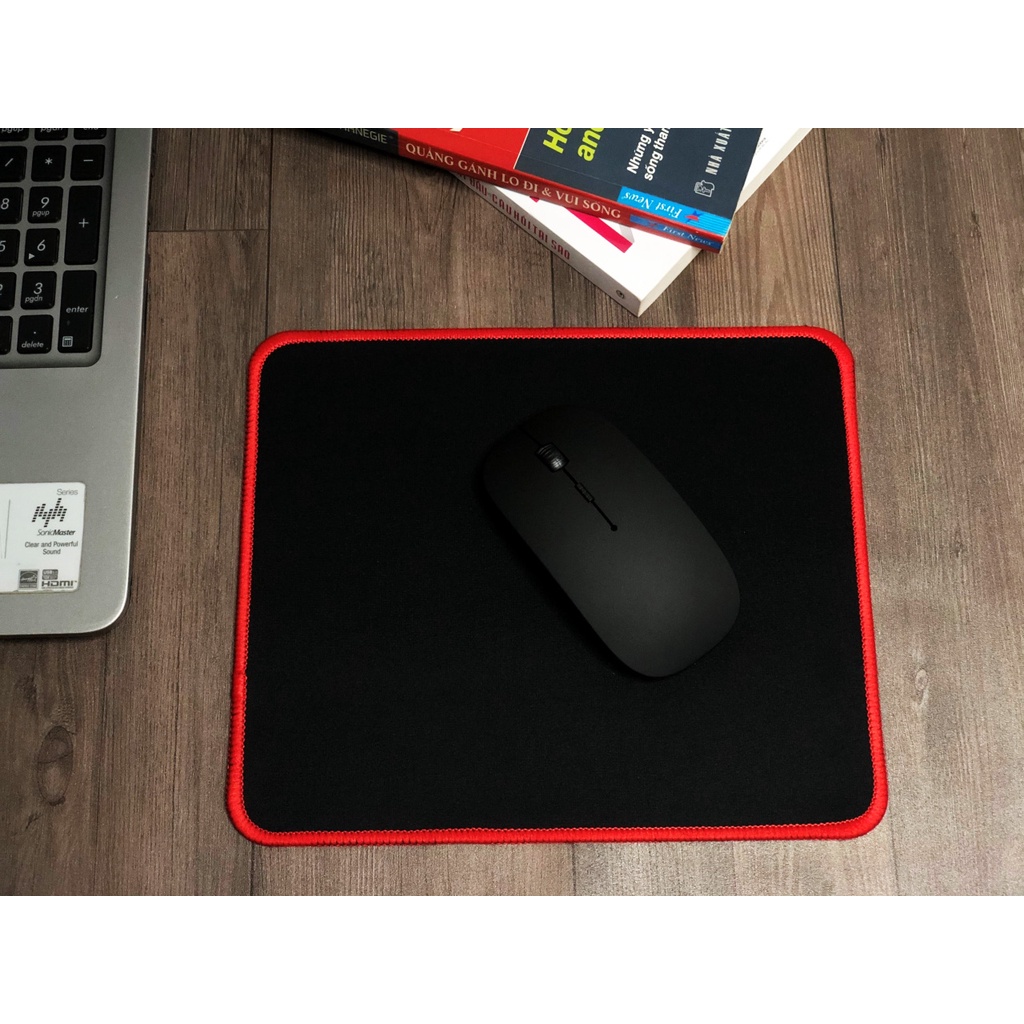 Miếng lót chuột hình chữ nhật màu đen viền đỏ nổi bật, vải dày 2 mặt - Spa Laptop