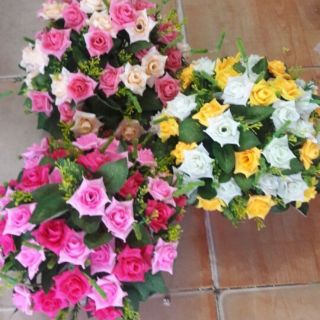 Cụm hoa hồng nhí bó hoa hồng giả