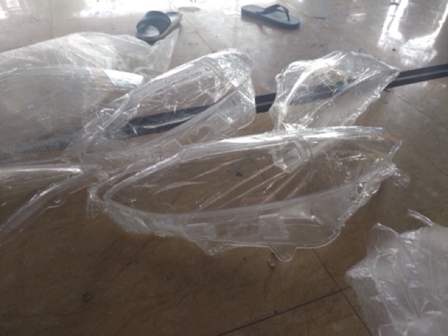 Mặt đèn pha vios , mazda 3, forte , altis , camry...