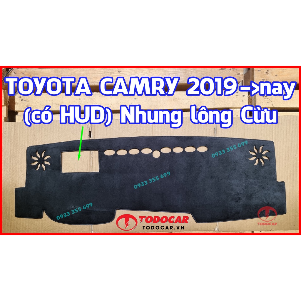 Thảm Taplo TOYOTA CAMRY bằng Nhung lông Cừu hoặc Da vân Carbon, Da vân Gỗ