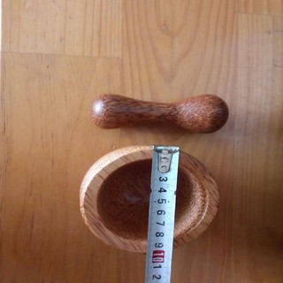 cối chày gỗ nhỏ