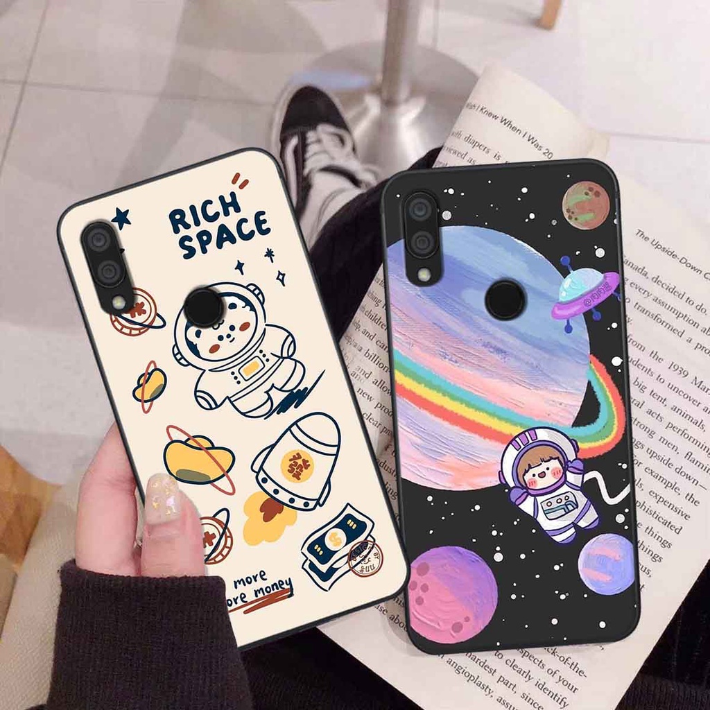 Ốp Xiaomi Redmi 7 in hình vũ trụ, phi hành gia bầu trời cute dễ thương