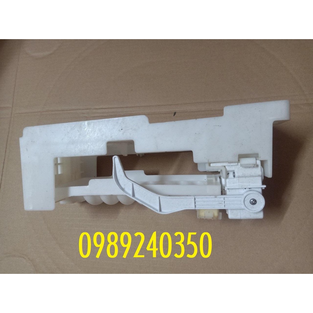 Khay đá rơi tủ lạnh Samsung kèm mô tơ đổ đá chính hãng