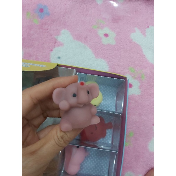 Đồ chơi squishy mochi đủ hình