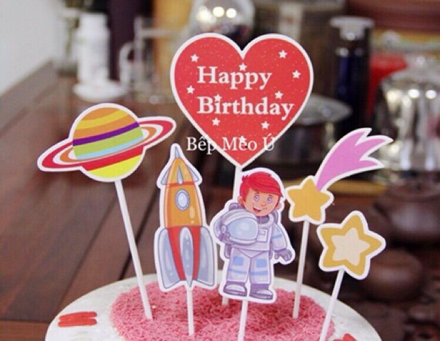 Que cắm Phi Hành Gia trang trí bánh kem