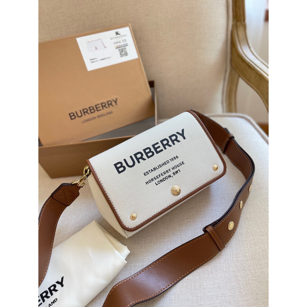 Túi Đeo Chéo Burberry Phong Cách Thể Thao Sang Trọng Thời Trang Cho Nam Nữ