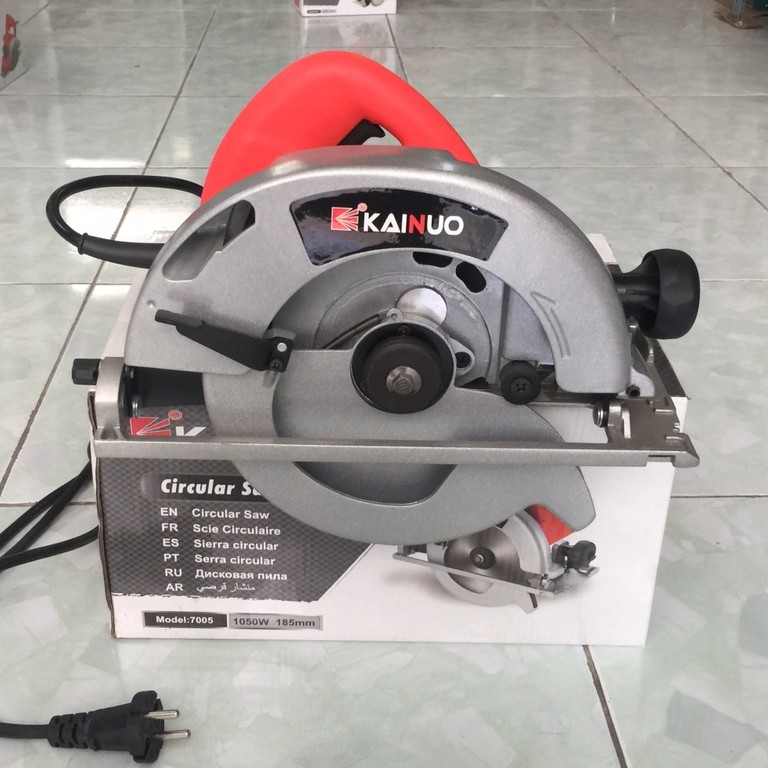 Máy cưa gỗ Kainuo 7005 (1050W)