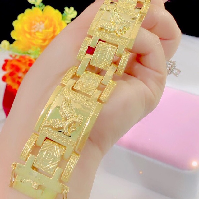 Lắc tay nam hình đại bàng màu vàng 18 cao cấp