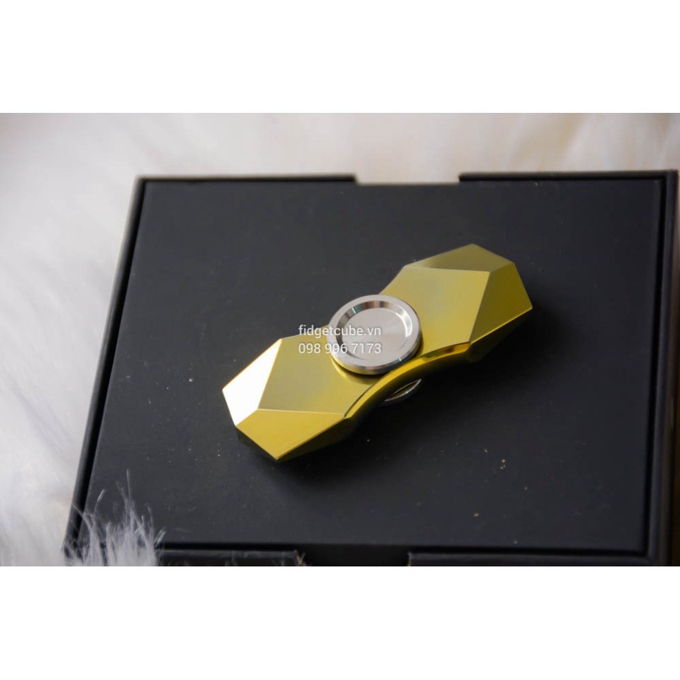 Con quay Diamond Spinner Titanium Alloy Nhiều Màu